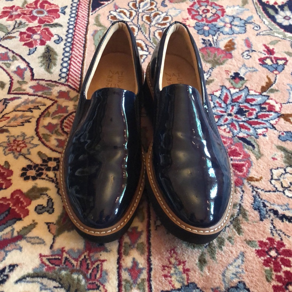 Loafers Women’s